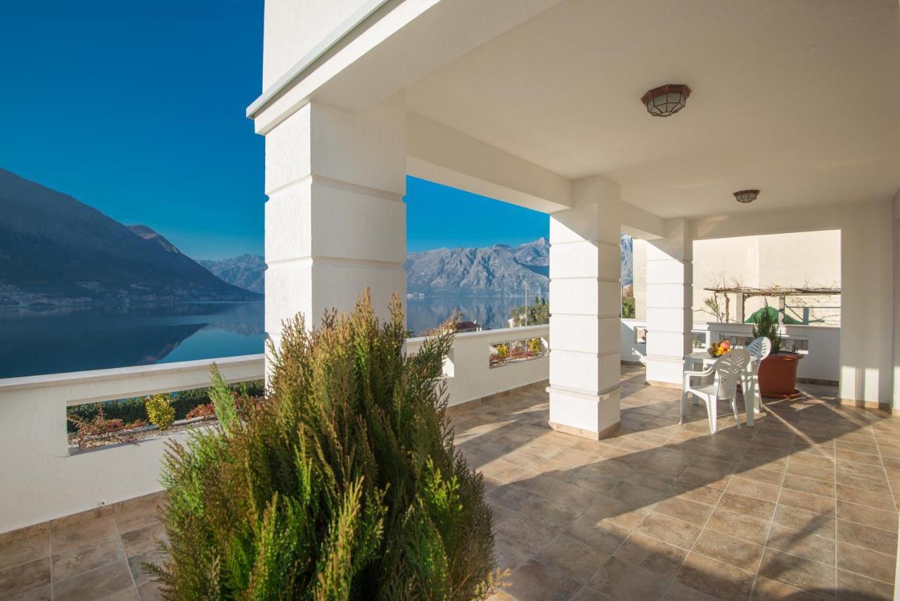 Villa Rossa Котор Екстериор снимка