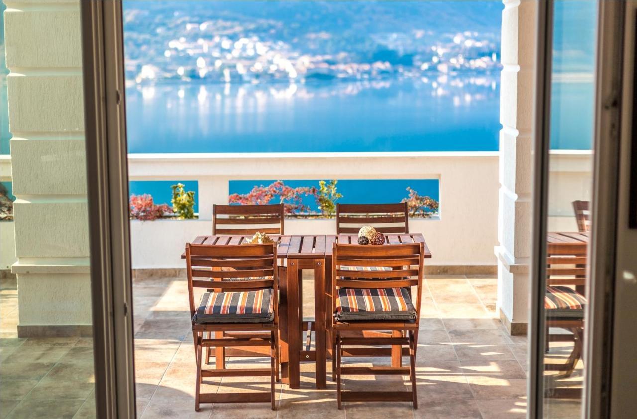 Villa Rossa Котор Екстериор снимка
