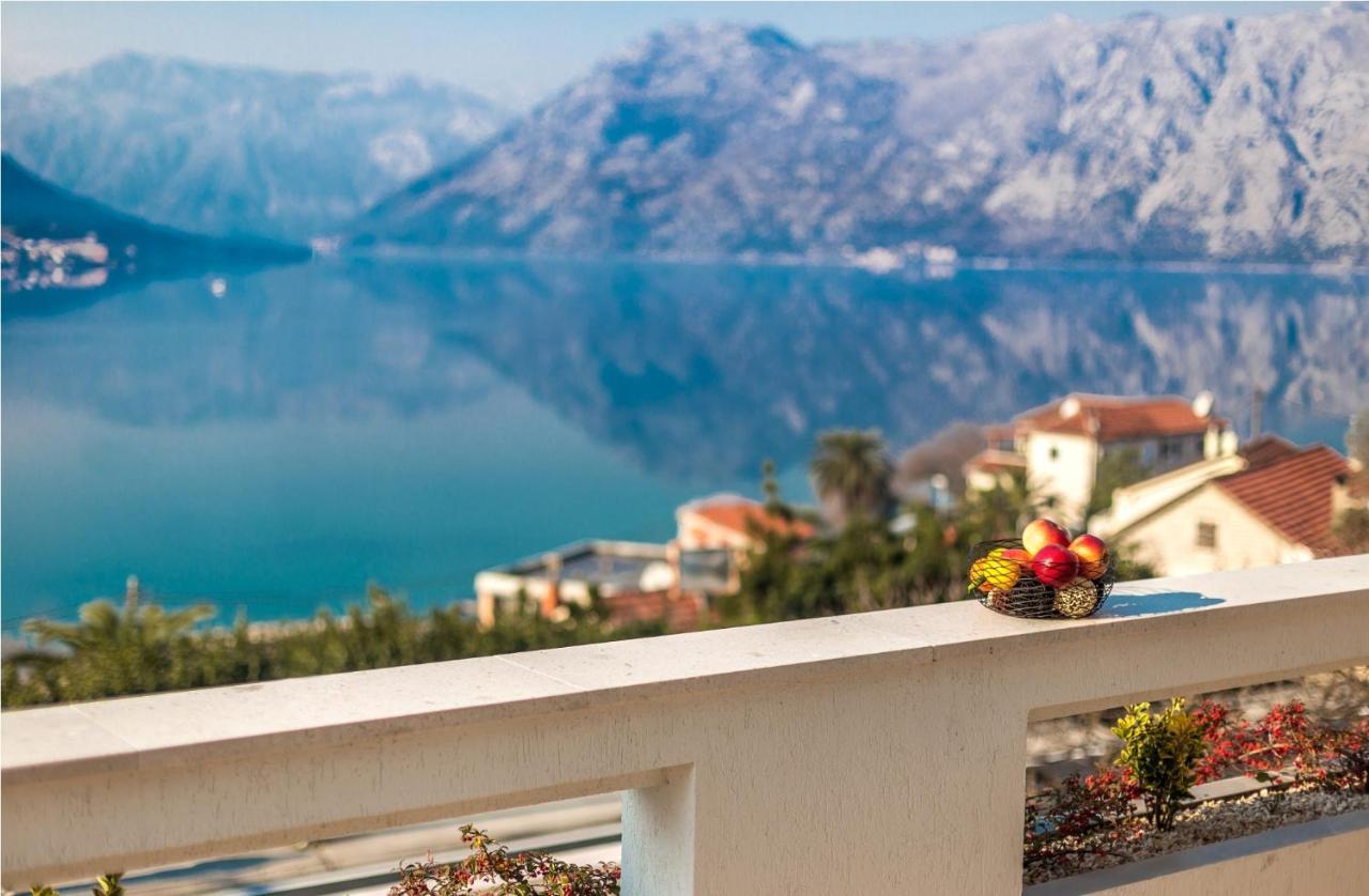 Villa Rossa Котор Екстериор снимка